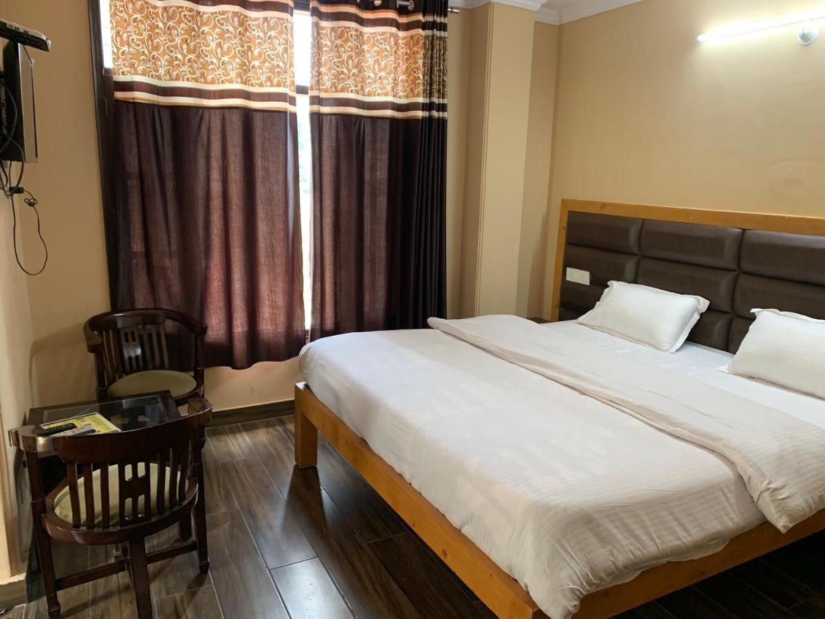 Aarika Homestay ชิมลา ภายนอก รูปภาพ