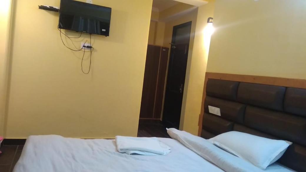 Aarika Homestay ชิมลา ภายนอก รูปภาพ