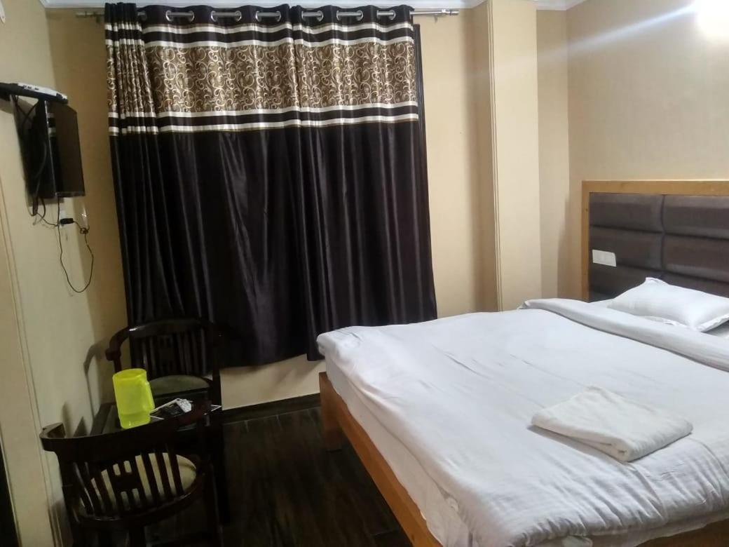 Aarika Homestay ชิมลา ภายนอก รูปภาพ
